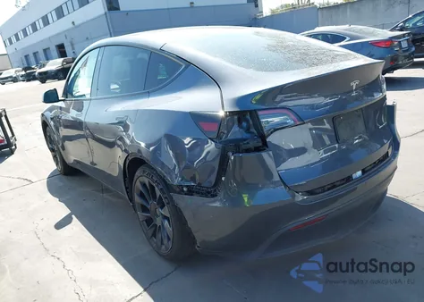 2022 Tesla Model Y Long Range Dual Motor All-Wheel Drive из США, поврежденный, VIN 7SAYGAEE7NF550199